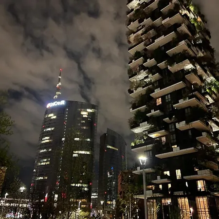 Skyline Silence 公寓 *