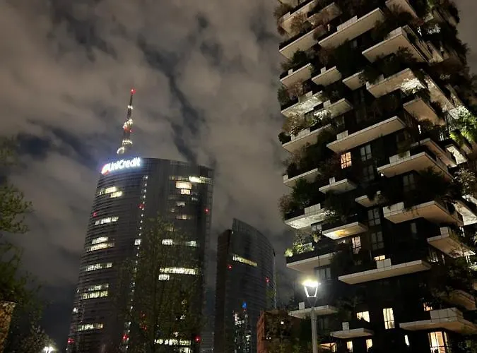 Skyline Silence 公寓 *